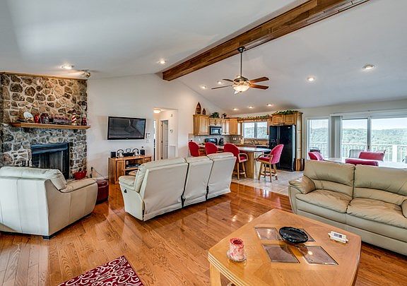 5th image of 150 Cove Creek Est