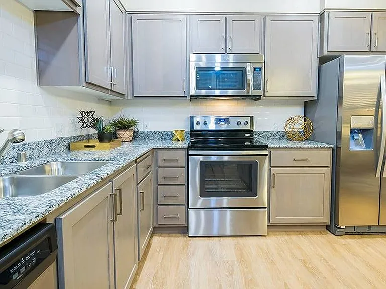 Stainless Steel Appliances | Apartments in Fairfield, CA | Verdant at Green Valley Apartments