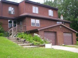 5256 Glenn Ter, Hamburg, NY 14075