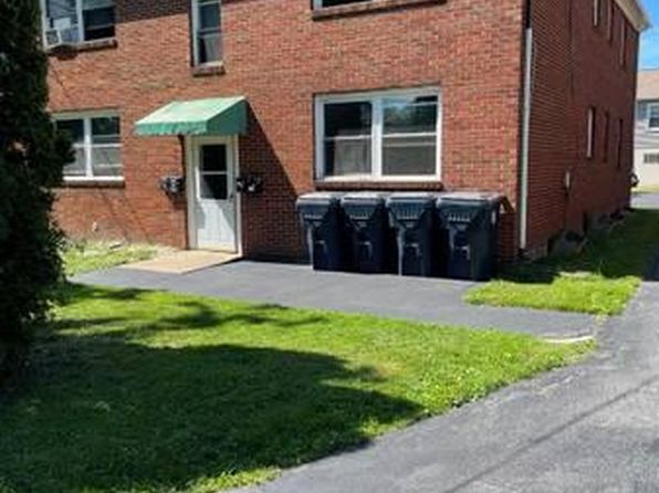 7 Saint James Pl APT 1