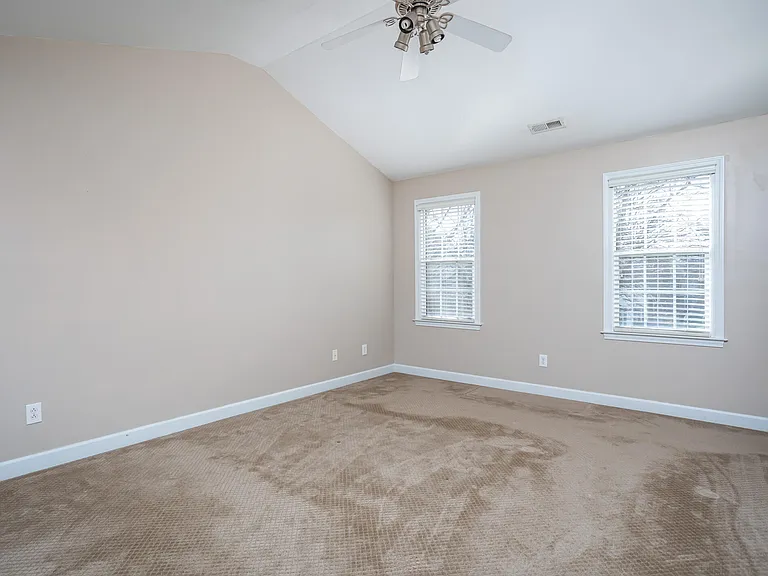 4635 Malone Ct — Photo 9
