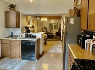 1865 N Howe St, Chicago, IL 60614