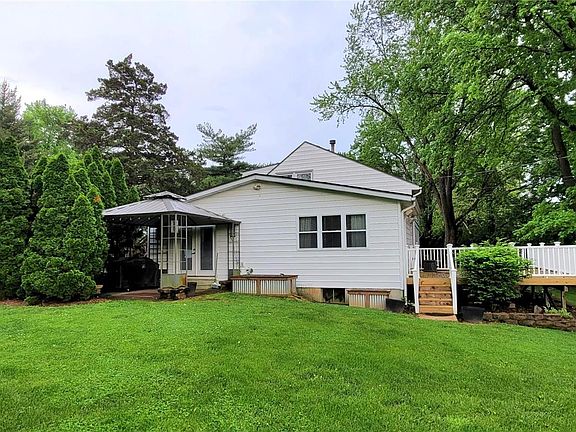 3rd image of 11055 Saint Francis Ln