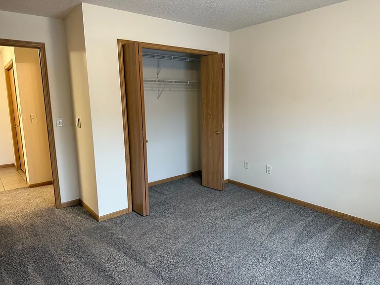 Pointe West II — Photo 13