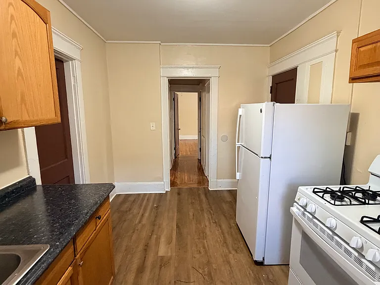35 Argonne St #7 — Photo 5