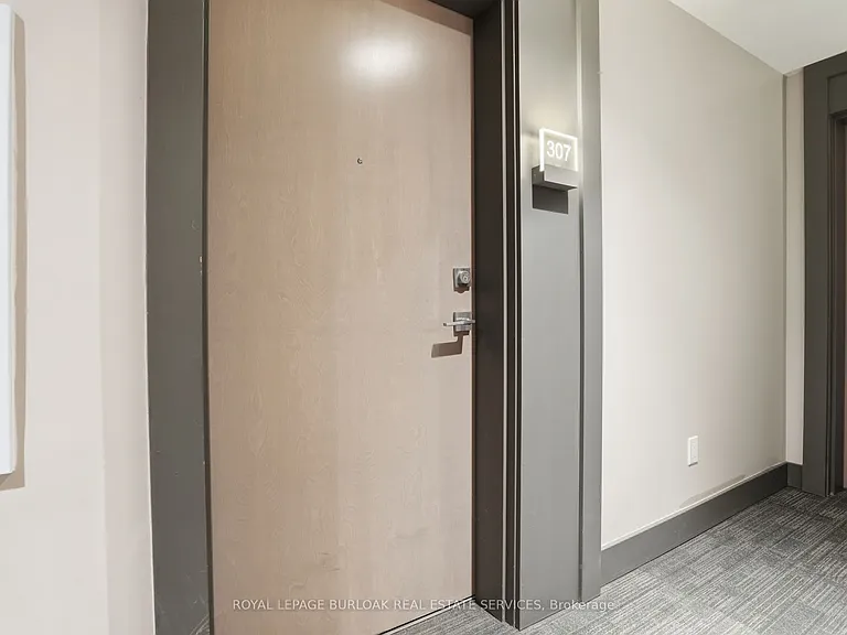 467 Charlton Ave E #307 — Photo 4