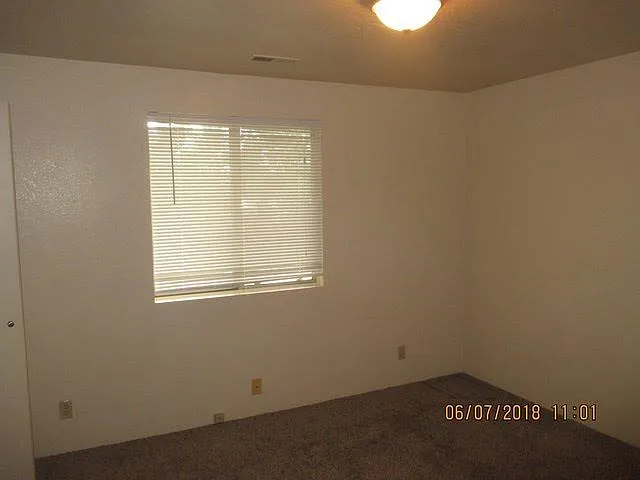 6531 W Douglas St — Photo 9