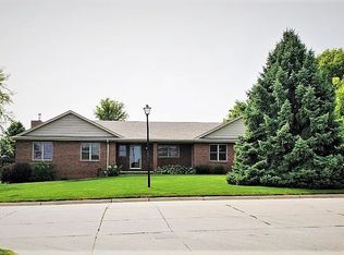 701 W 6th St, Wilber, NE 68465