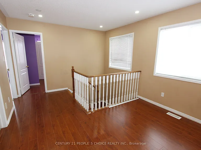 14 Thornbush Blvd — Photo 26
