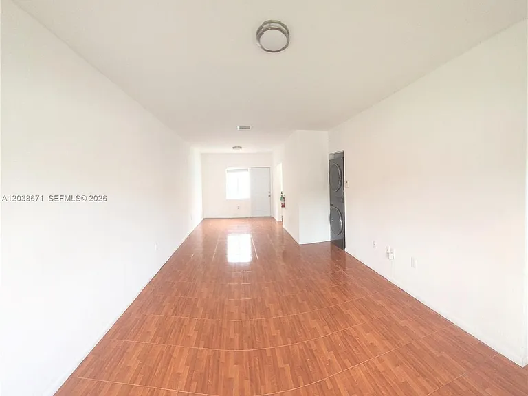 481 NW 84th Ln #481 — Photo 3