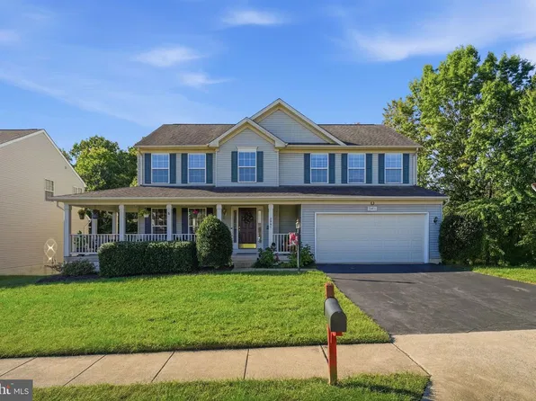 2961 Medford Dr, Dumfries, VA 22026