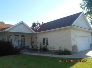 1990 Richway Ln SE, Owatonna, MN 55060