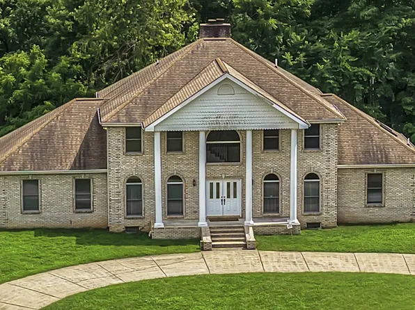 1400 Slaydenwood Rd, Cumberland Furnace, TN 37051