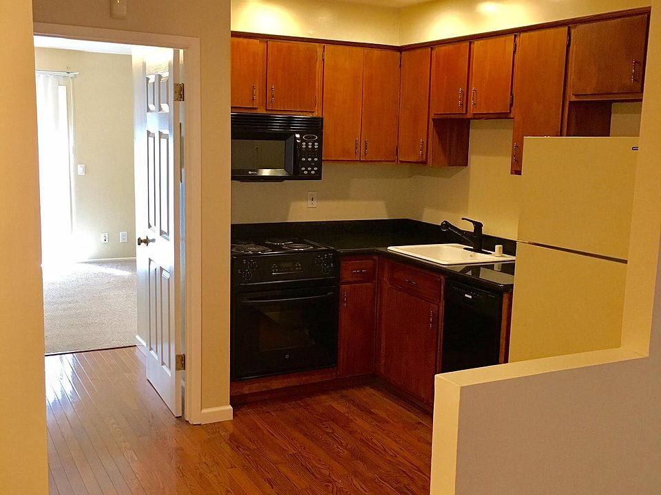 1st image of 670 Rebecca Way #2