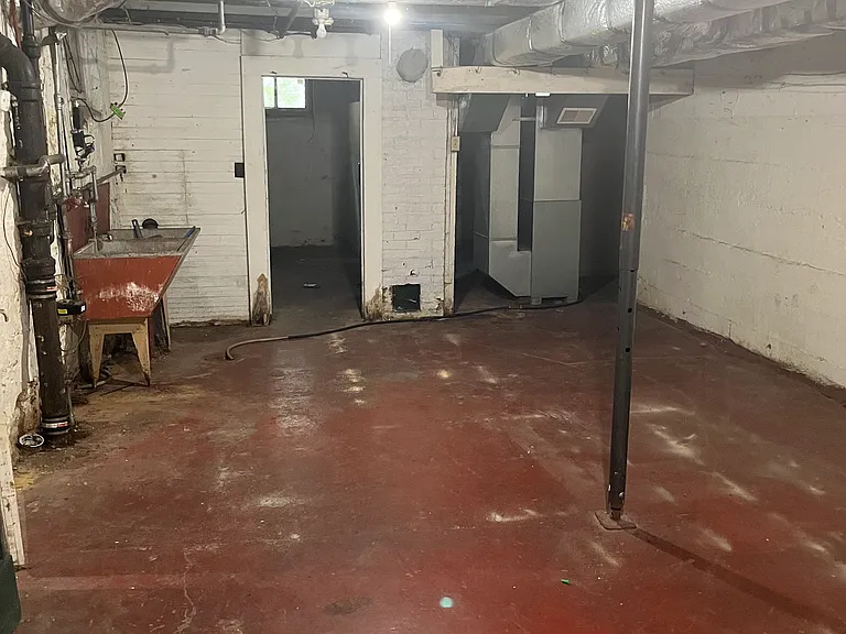 415 Putnam St #1 — Photo 17