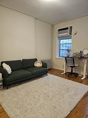 Rented by Kasin Management | media 10