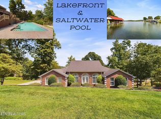 155 Lake Crest Dr, Lenoir City, TN 37772