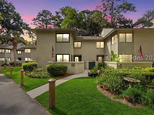 90 Gloucester Rd APT 1003, Hilton Head Island, SC 29928