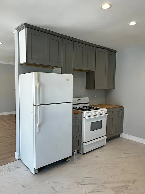 1 bed, $1,890 — Photo 1