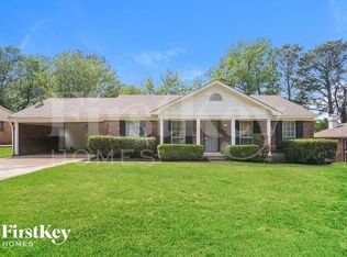 3179 Belle Tower Rd, Memphis, TN 38115