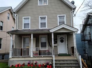 1111 Howard St, Peekskill, NY 10566