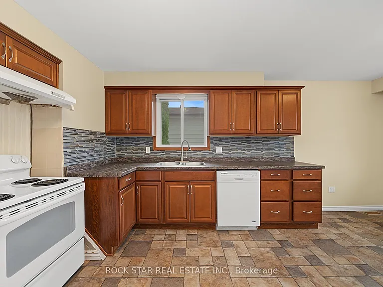 59 Aterno Dr #MAIN — Photo 9