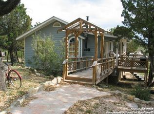 7751 Whartons Dock Rd, Bandera, TX 78003