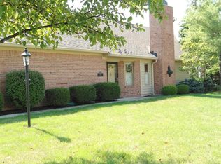 18 Dapple Ct, Zionsville, IN 46077