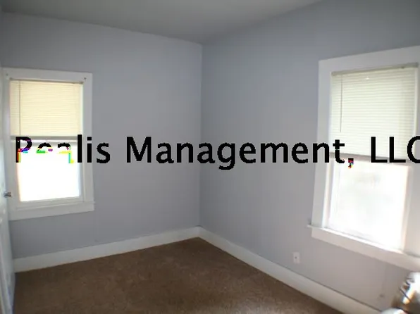 301 S Perdue Ave, Claremore, OK 74017