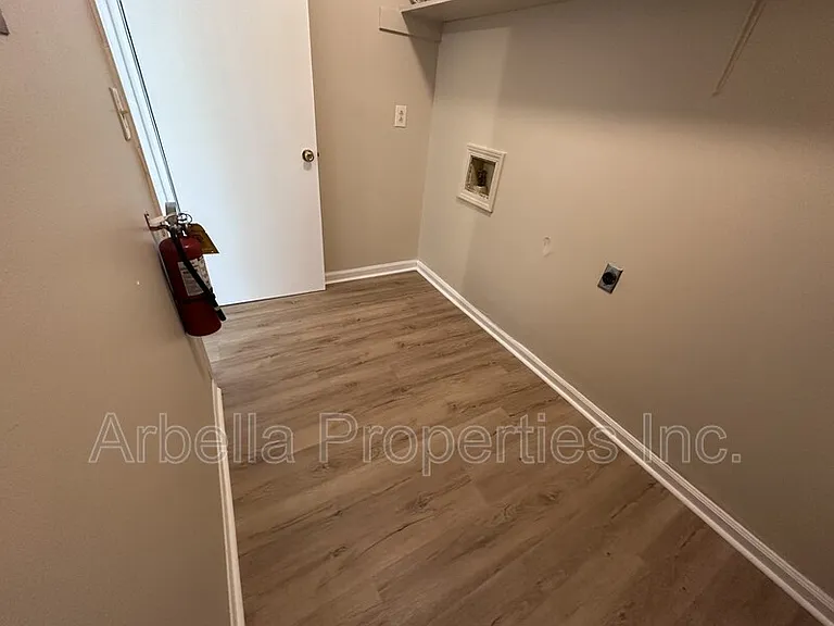 103 S Beech St #8 — Photo 9