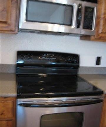 4th image of 18152 S Avenue B 1/2