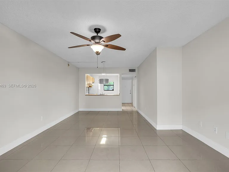 841 NE 207th Ln #3201 — Photo 8