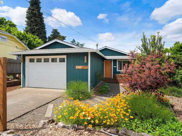 2715 SE 77th Ave, Portland, OR 97206