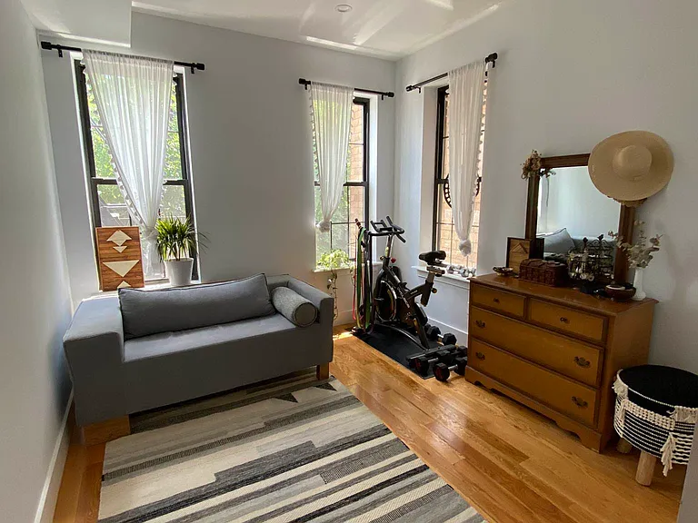 20-20 Himrod St #2 — Photo 12