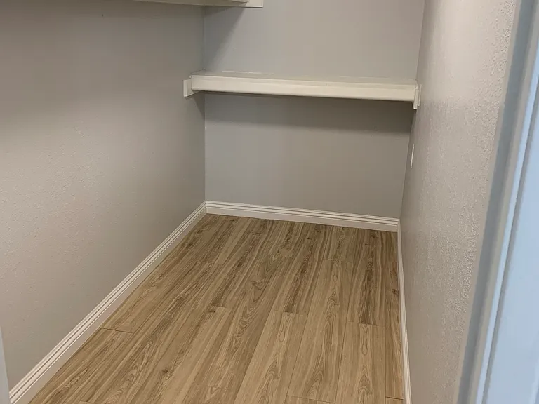 master room's closet