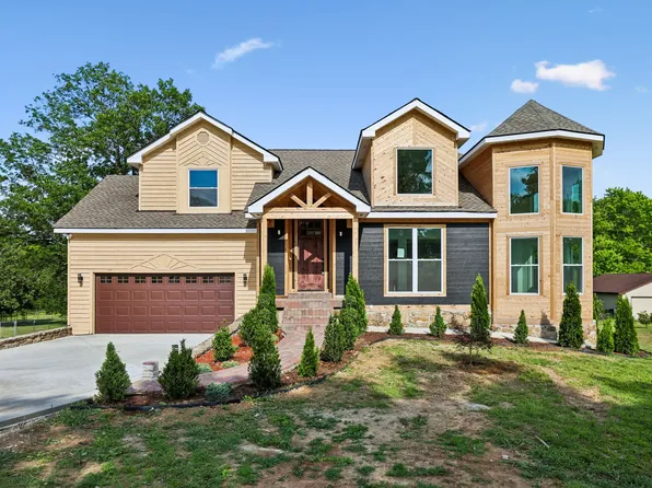 407 Bluegrass Ct, Lebanon, TN 37090