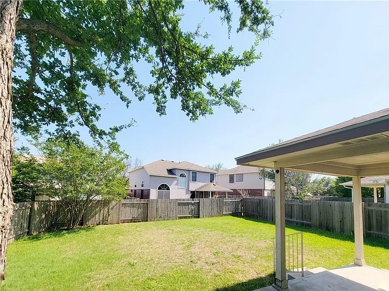 610 Cenizo Path — Photo 18
