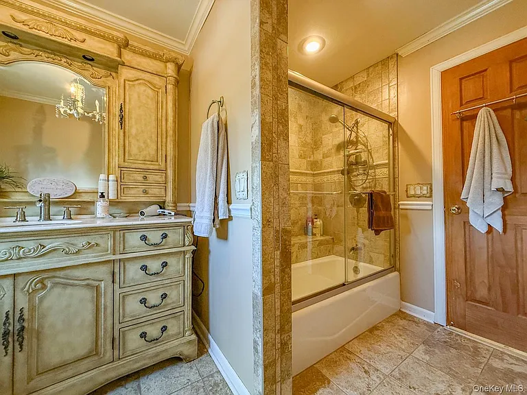 15 Cindy Ln — Photo 25