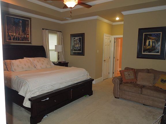 Master carpet removed