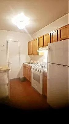 5th image of 947 Amsterdam Ave APT 2