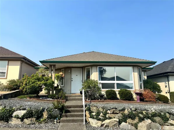 533 Hampstead St, Parksville, BC V9P 2T7