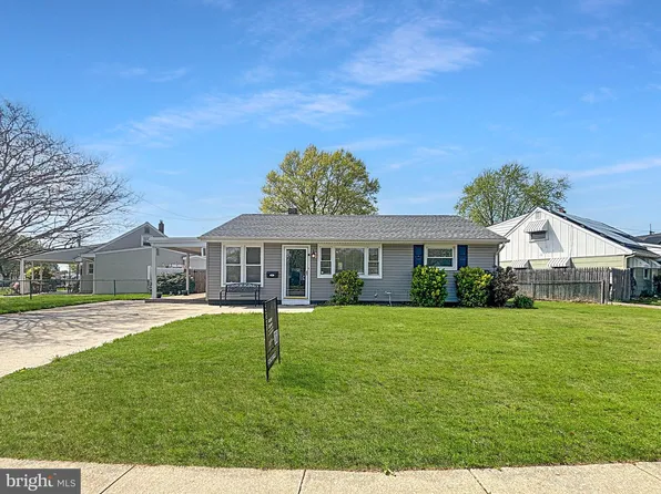 406 Holmes Dr, Burlington, NJ 08016
