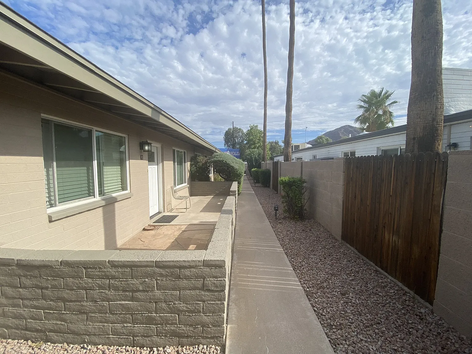 Honey Villa — Photo 2
