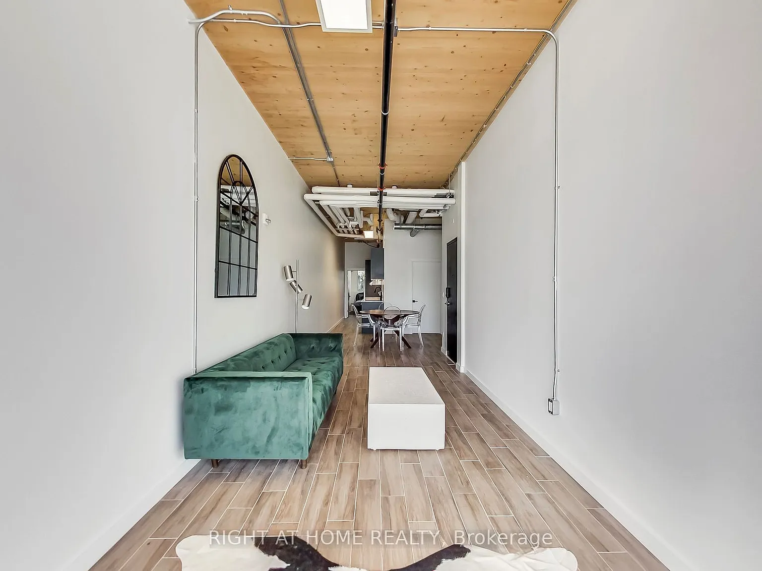 Lofts On Queen — Photo 4