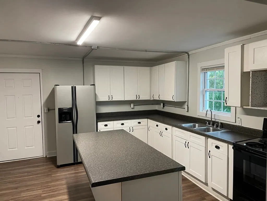 3 bed, 1500 sqft, $1,400 — Photo 2