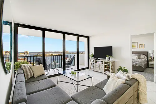 5600 N Flagler Dr #107 Photo 1