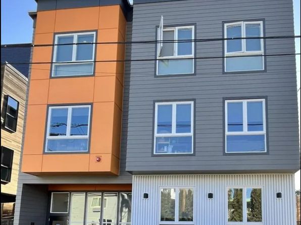 1524 N Sumner St #103