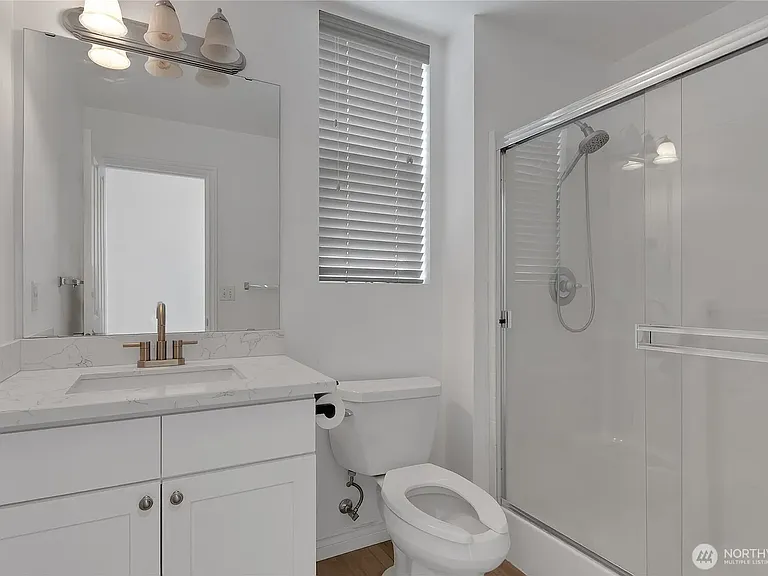 6735 Montevista Dr SE — Photo 10