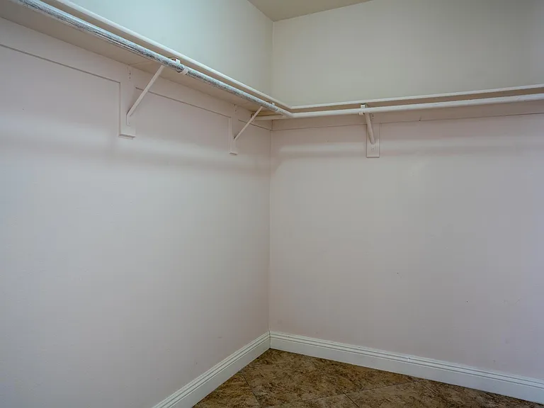 walk-in closet