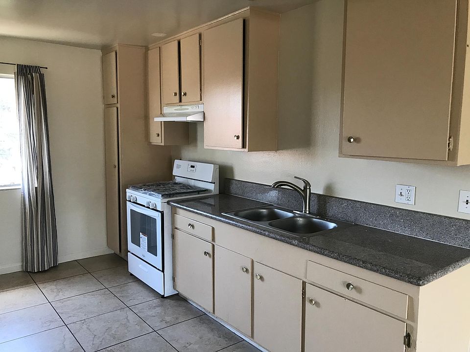 1st image of 14506 Alburtis Ave